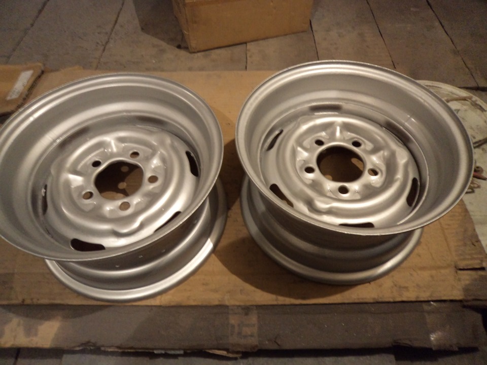 Заводские штампы + М-145 резина = Очередной небюдGET. — Москвич 2140, 1 ...