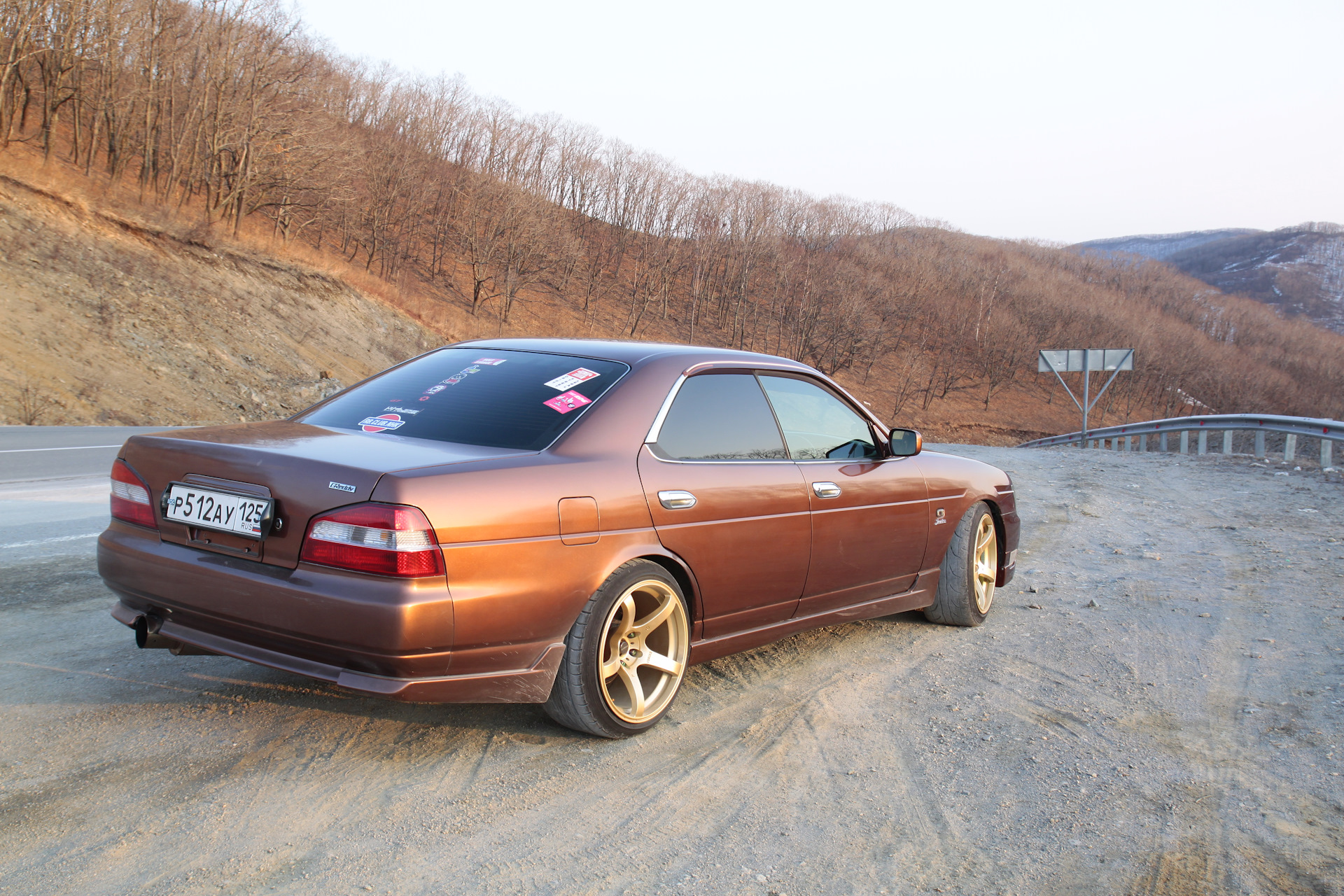 Ниссан лаурель замена. Nissan Laurel c35. Ниссан Лаурель 35 медалист. Nissan Laurel c35 r18. Nissan Laurel c35 красный Кэнди.