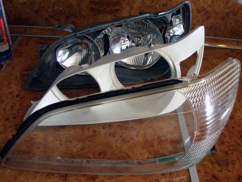 whitewashing headlights - Toyota Altezza 20 l 1999