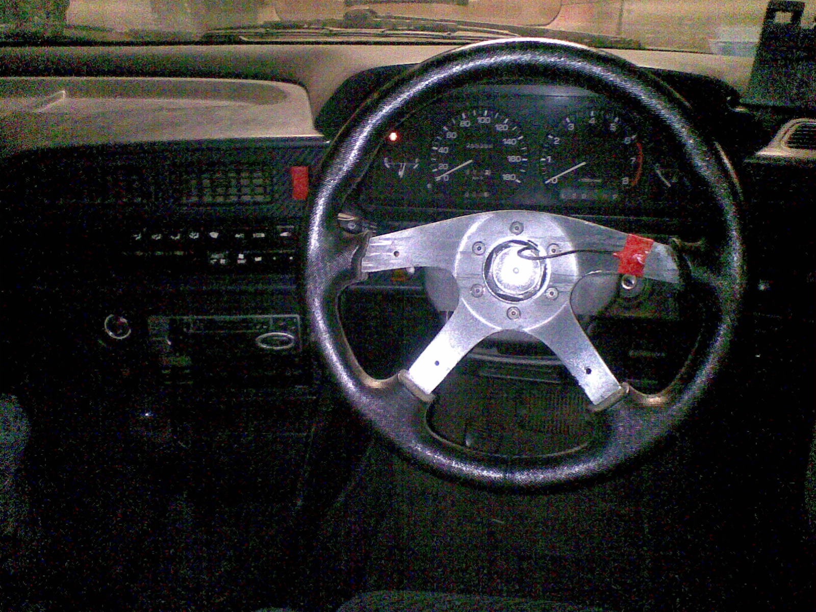     Toyota Carina 15 1990