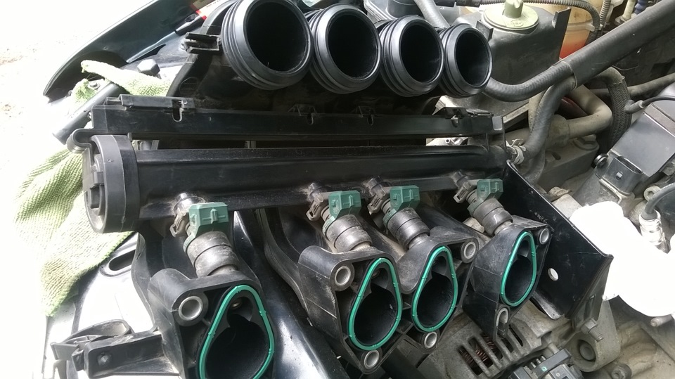 решил всетаки прокладки посадить на герметик — Skoda Octavia A4 Mk1