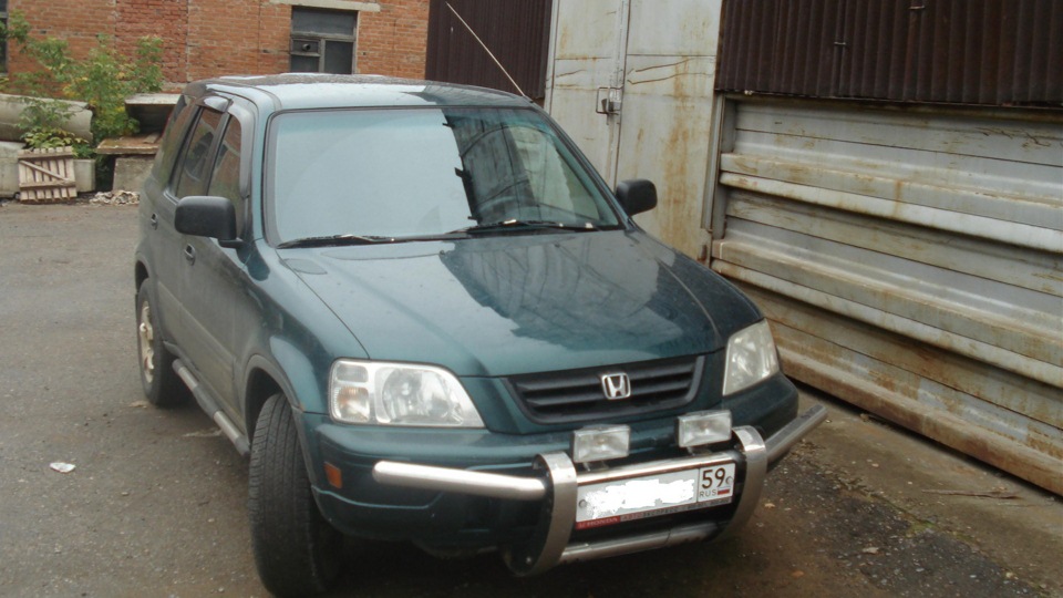 Кенгурятник honda cr-v 3. Кенгурин cr v rd1. Хонда срв 1 кенгурятник. Кенгурятник срв рд1. Honda crv rd1.