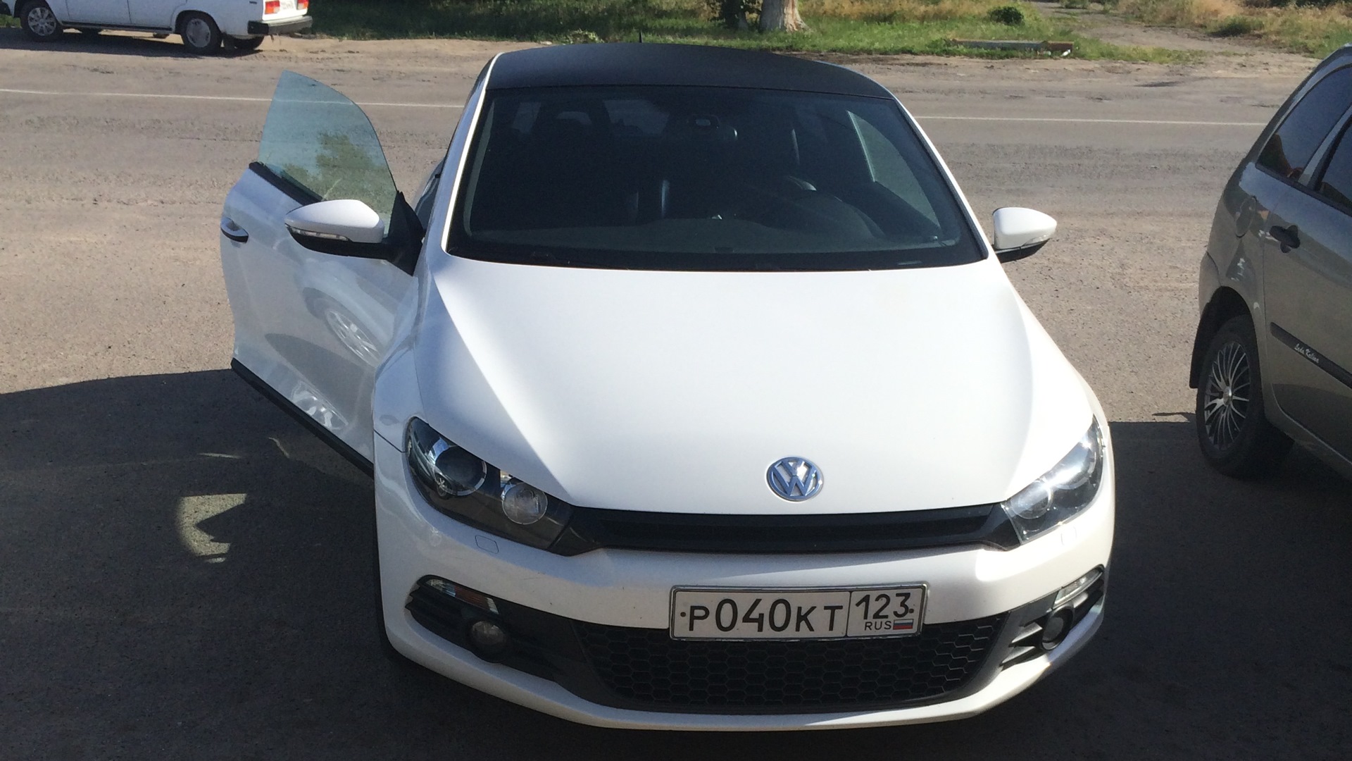 Volkswagen Scirocco (3G) 2.0 бензиновый 2009 | 