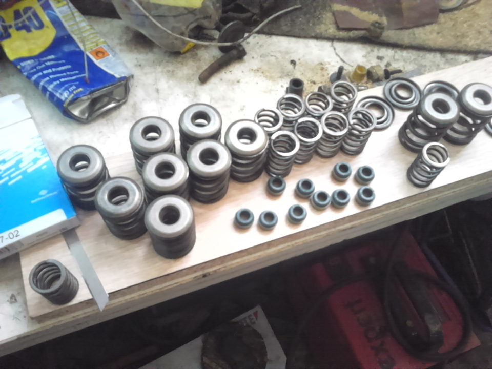 Фото в бортжурнале Audi 100 (C3)