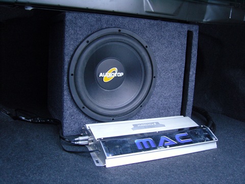 installation of a subwoofer - Toyota Avensis 20 l 2008