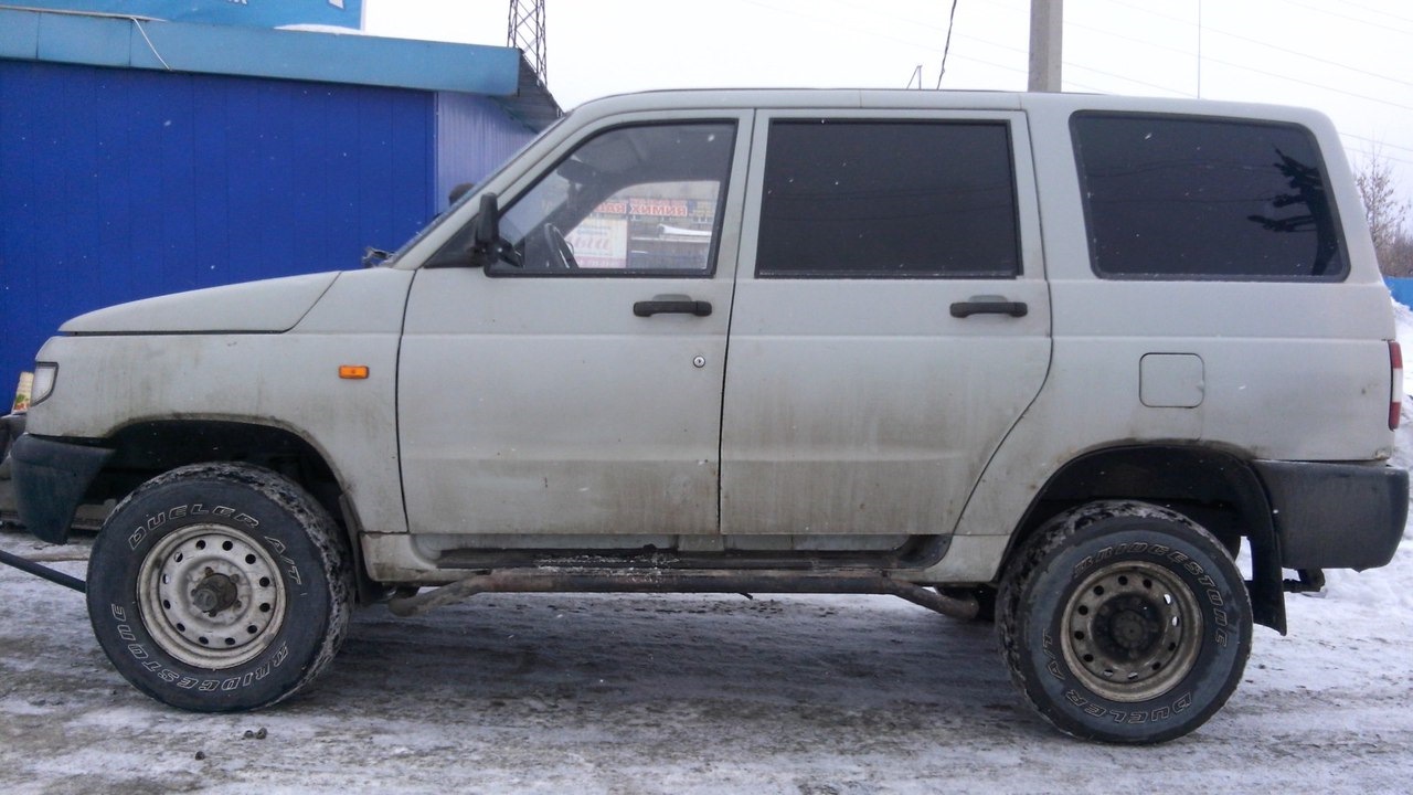 Предшественник патриота. Уаз 3160 симбир. Шины уаз симбир. Уаз 3160 симбир колеса. Шины уаз симбир.