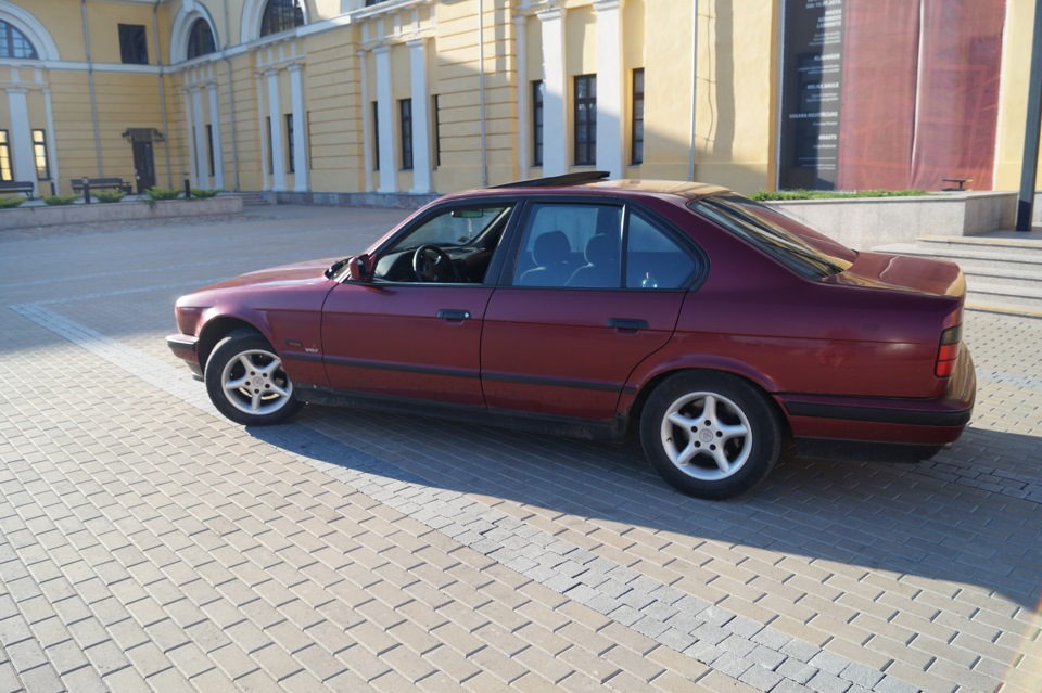 BMW e34 Calypsorot