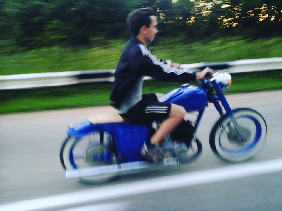 Прокатился. Регулировка жесткости.Тормоза. Шумоизоляция. Пластик. Салон ...