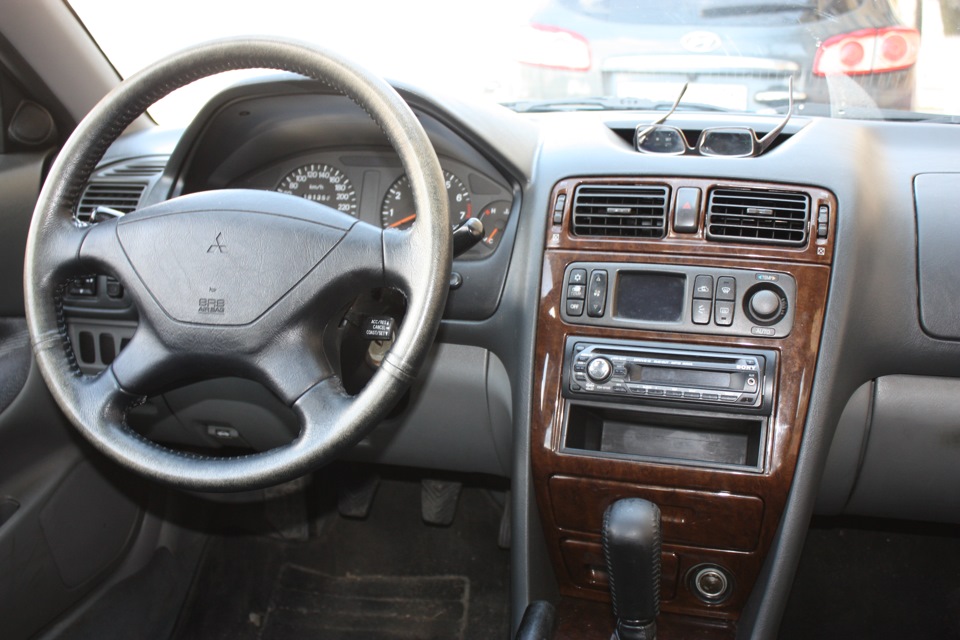 Старое 1din ГУ — Mitsubishi Galant (8G)