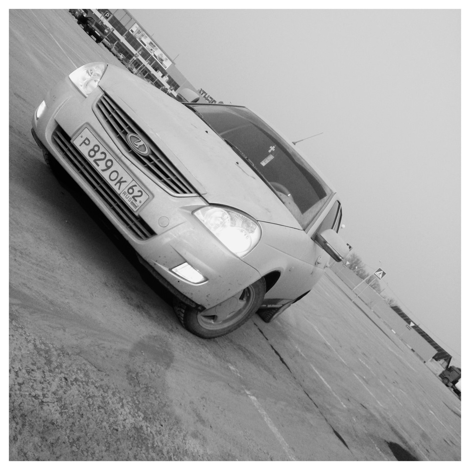 Немного фото — Lada Приора седан, 1,6 л, 2007 года | фотография | DRIVE2