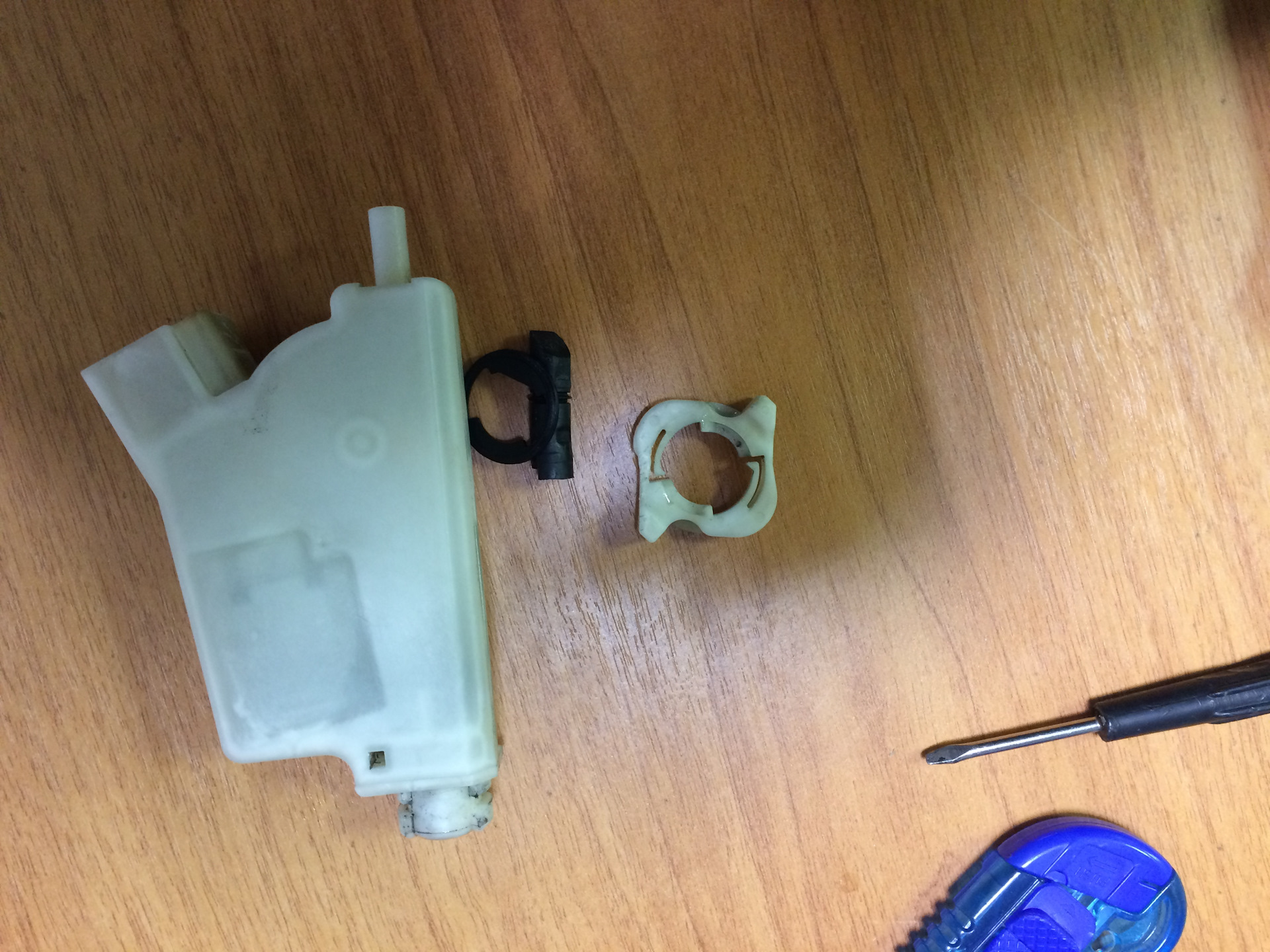 Актуатор Лючка Бензобака Ниссан Теана Купить