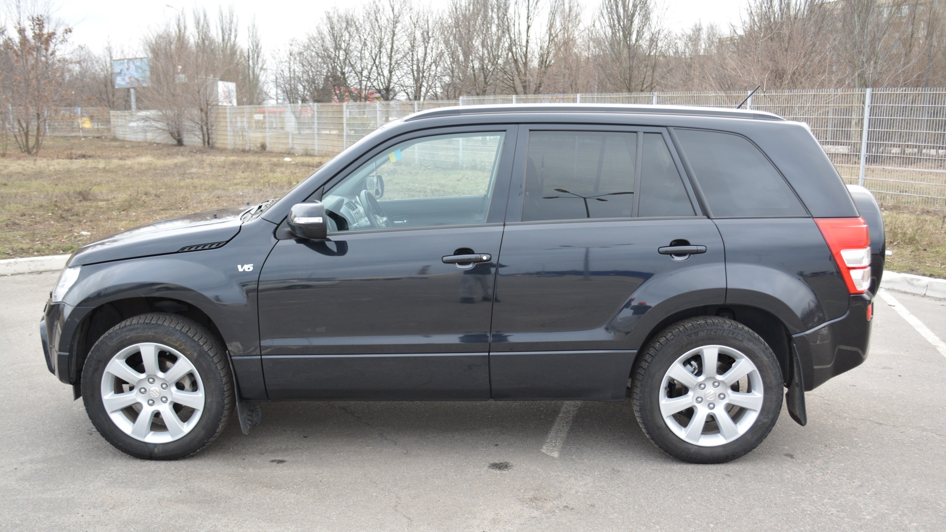 Suzuki grand vitara v6