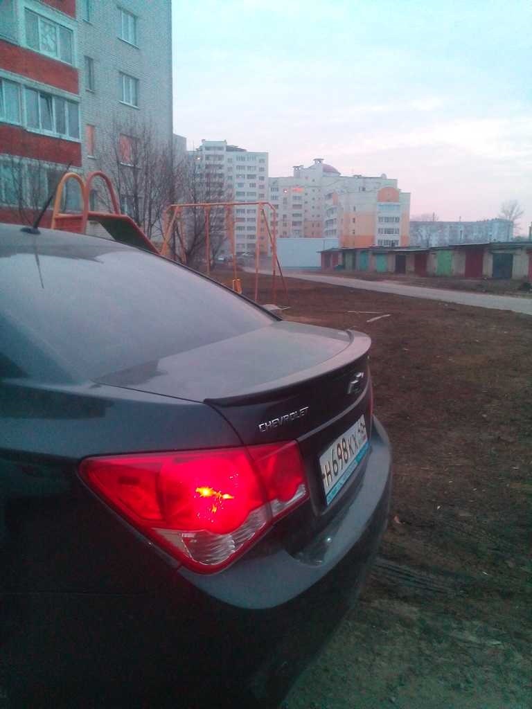 Лип спойлер установка — Chevrolet Cruze (1G), 1,8 л, 2011 года | тюнинг ...