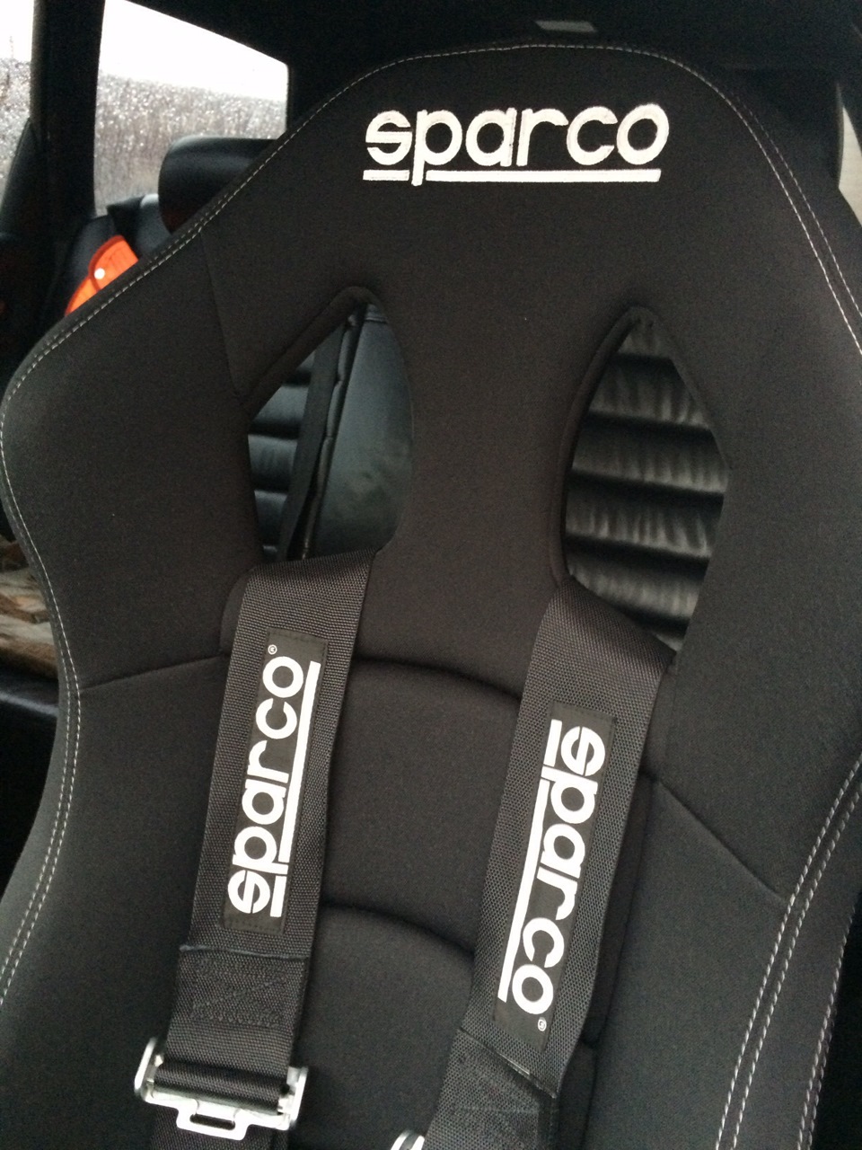 Sparco x Light m8