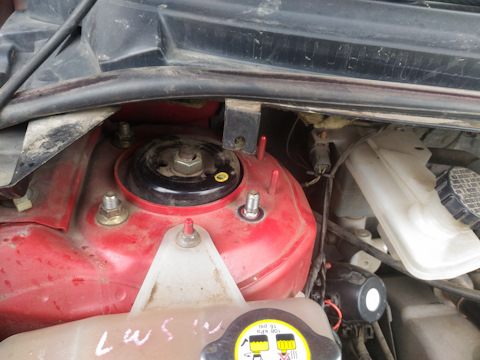 Ml 352010 год как поменять чашки передние Запчасти Mazda MPV II - отзывы и Бортжурналы на DRIVE2