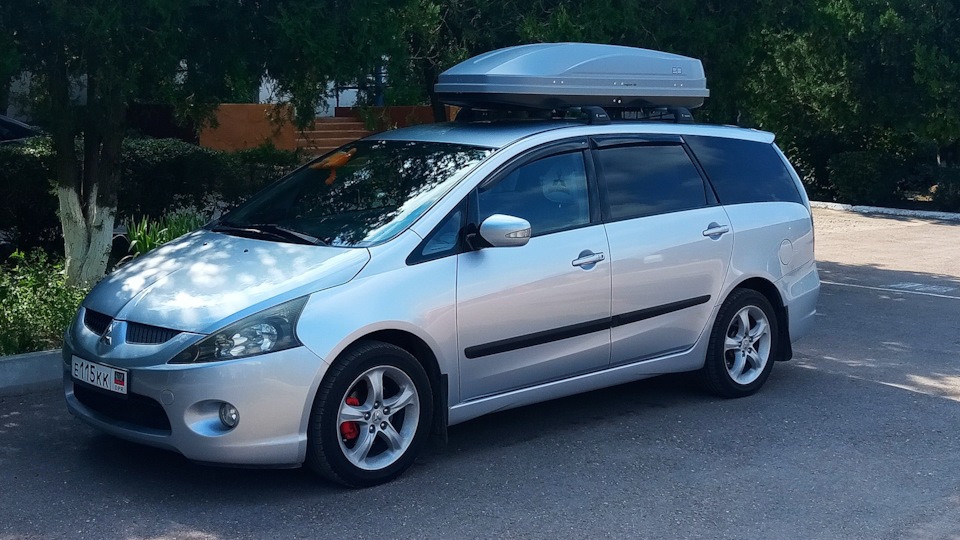 Mitsubishi Grandis *****Стальной*****