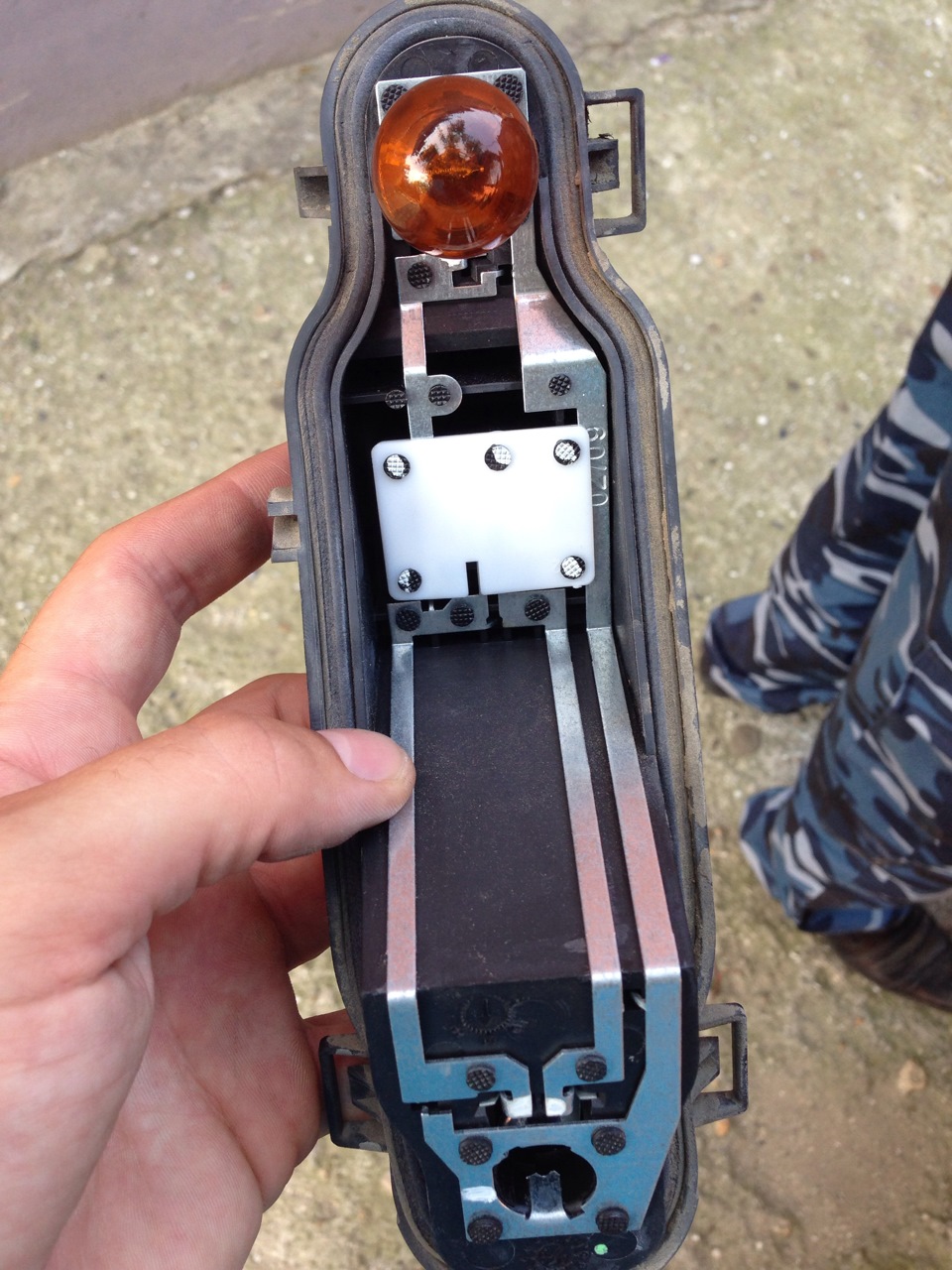 Не горит поворотник — Renault Scenic III, 2009 года | своими руками ...