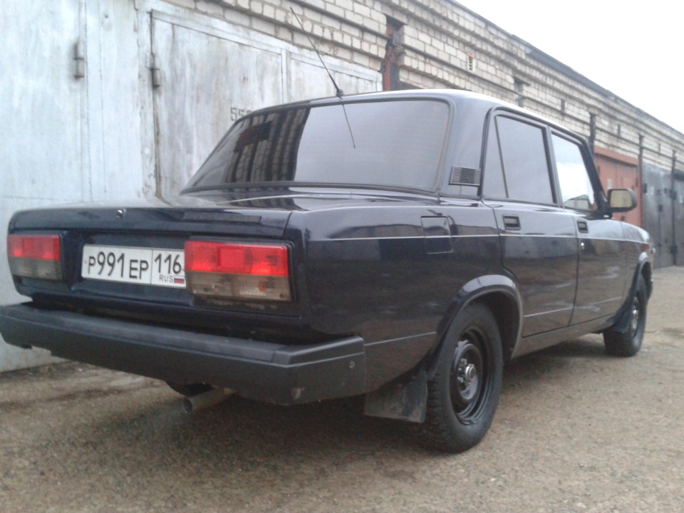 lada 21011