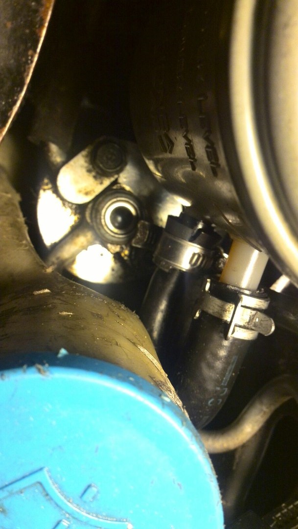 Ликвидируем течь в радиаторе и в гуре — Honda Civic Hatchback (5G), 1,3 ...