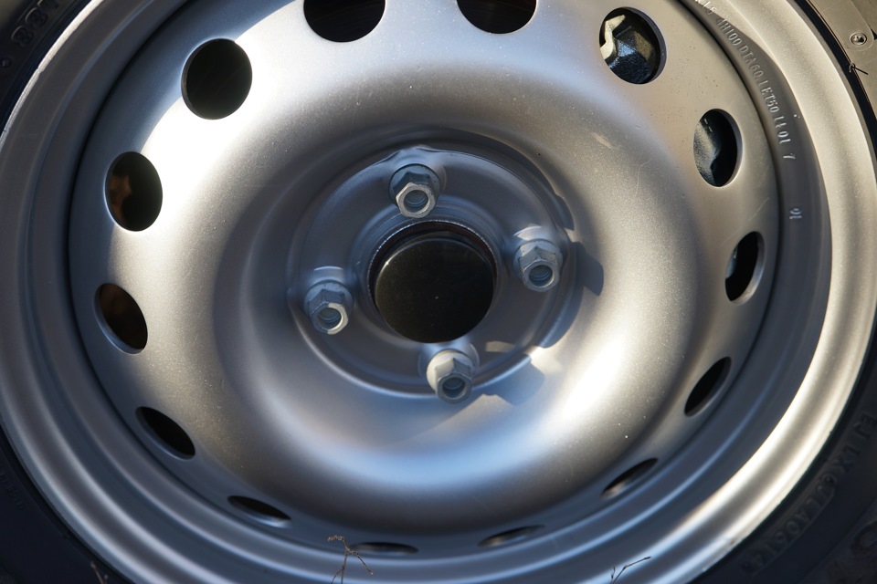 диски штампованные r15 на лада ларгус. R15 4x100 6j et50 d60,1 magnetto 15001 black. диск штампованный r15 4х100 et50 тзск ларгус.