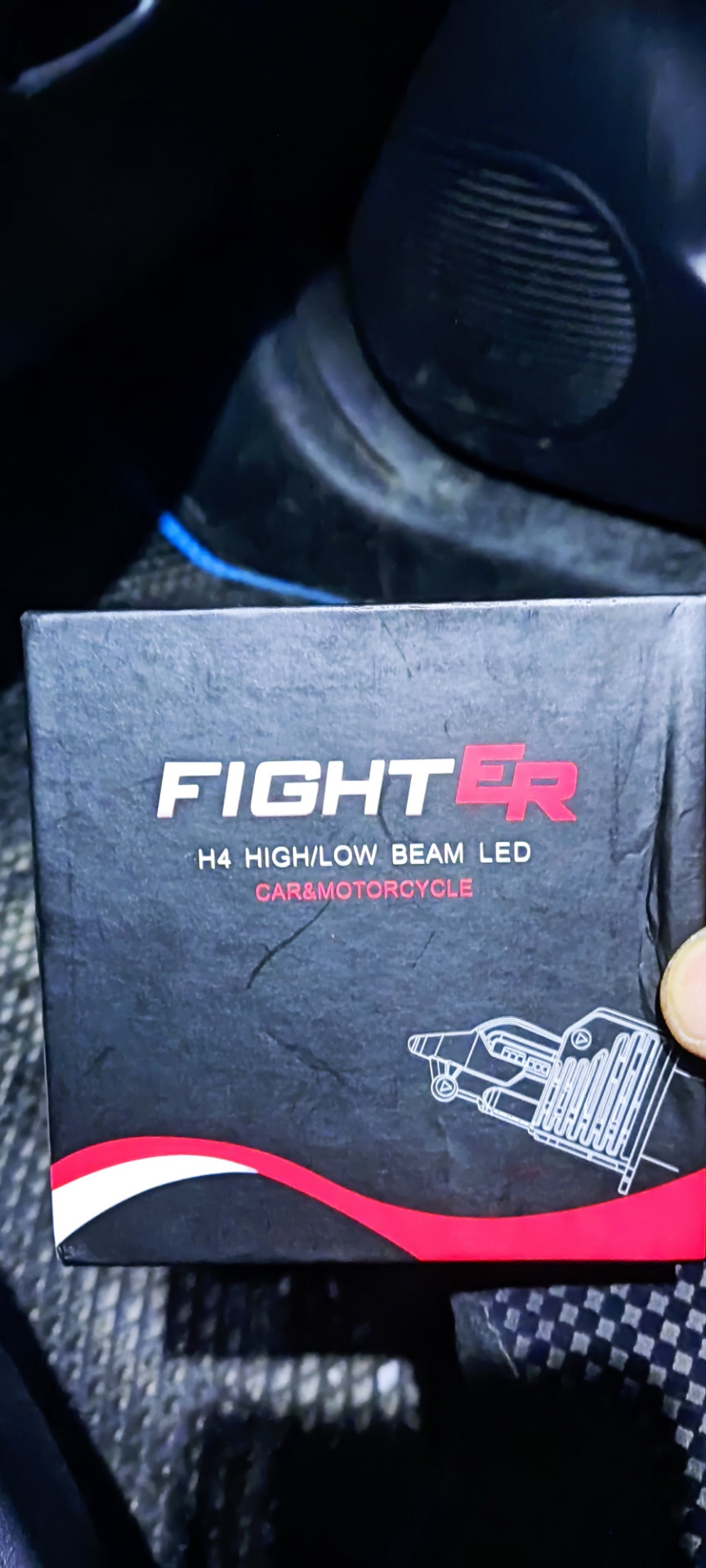 Ну пиз.ец. сломал задний очиститель стекла. Новые лампы, регулировка ...