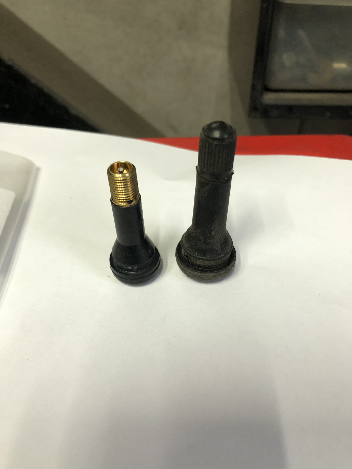 Замена вентиля на докатке w211 / w219 — Mercedes-Benz E-class (W211), 2 ...