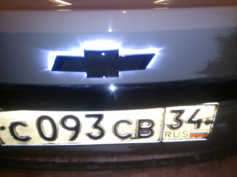 шильдик с подсветкой (точнее светодиодная проставка) — Chevrolet Cruze ...