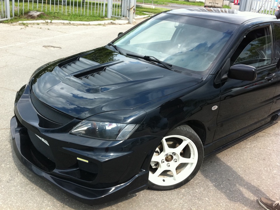 Капот 9. Lancer 9 Tuning EVO Style. Lancer 9 в стиле Эво. Капот Лансер Эво 9. Лансер 9 Эво стайл.