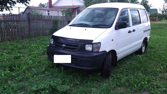 Челябинские парни настолько суровы, что за машиной летают в Тамбов ...