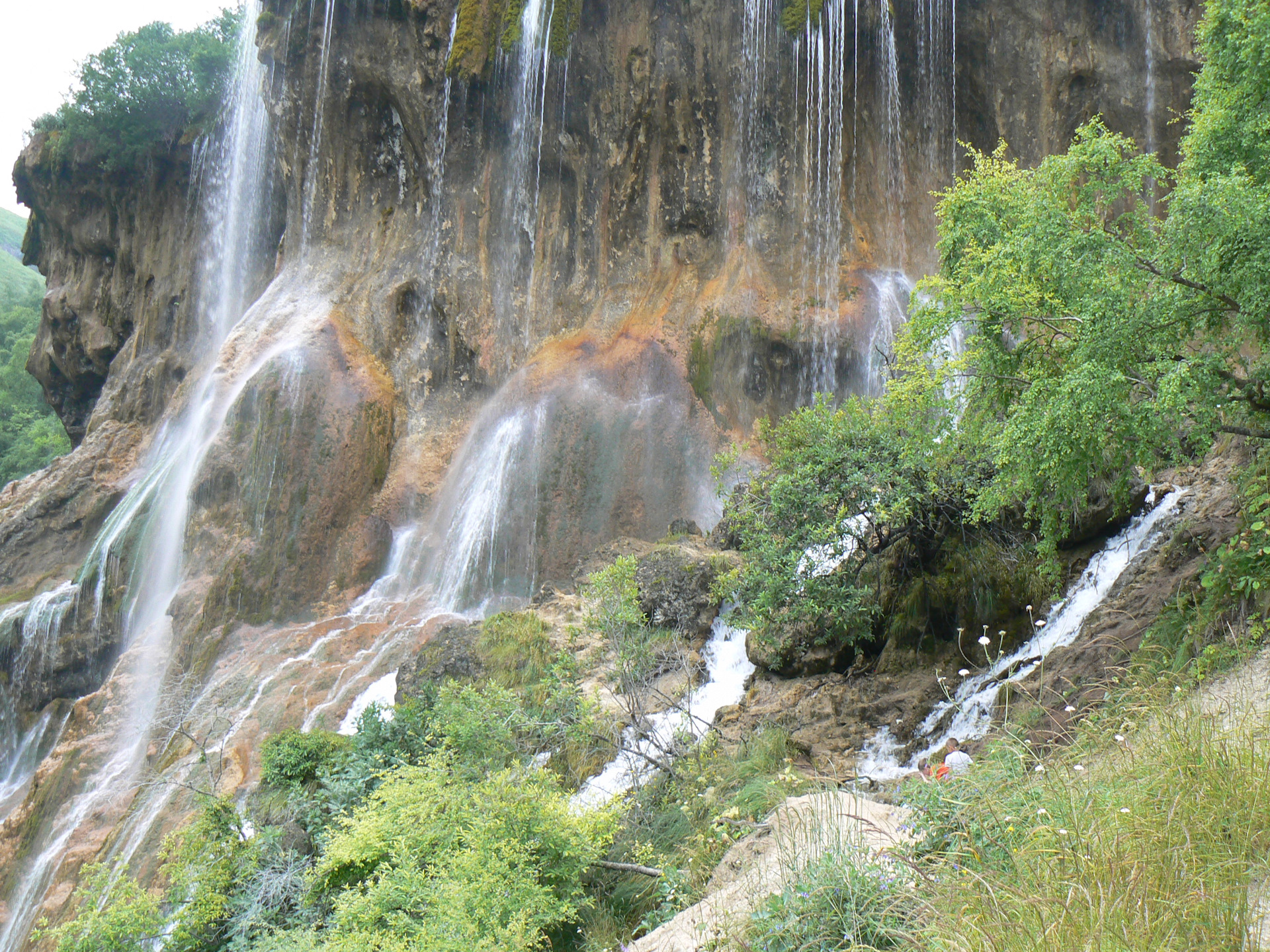 Водопад Гедмишх