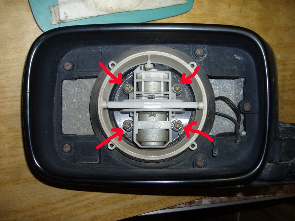 Bmw e34 обогрев зеркал