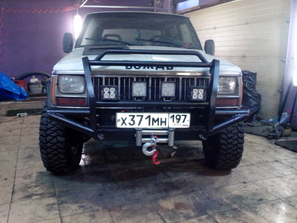 Кенгурин Jeep Cherokee XJ