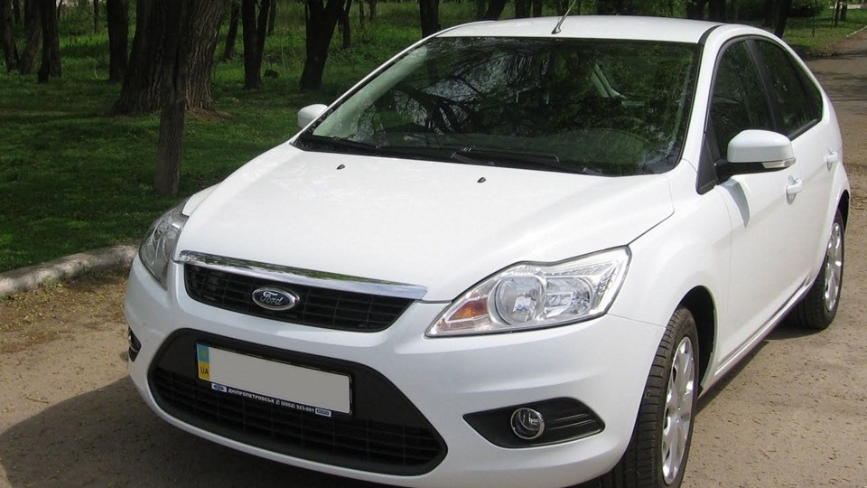 Focus 2011 cb8. Ford Focus 1.6 at, 2011. Форд фокус 2 2002 белый. Ford Focus cb8. Focus cb8 2011-2015 FWD.