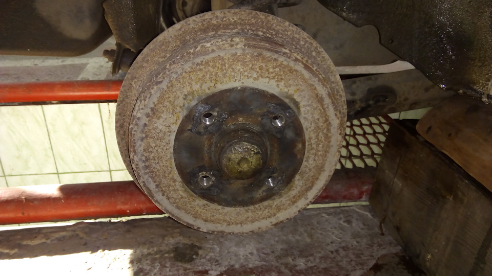 Задняя ось. — Audi 100 (C3), 2 л, 1989 года | своими руками | DRIVE2