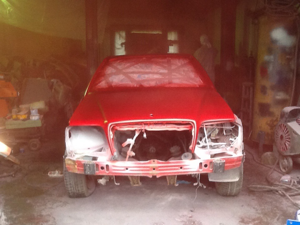 W124 купе покраска в красно-золотой ксералик — DRIVE2