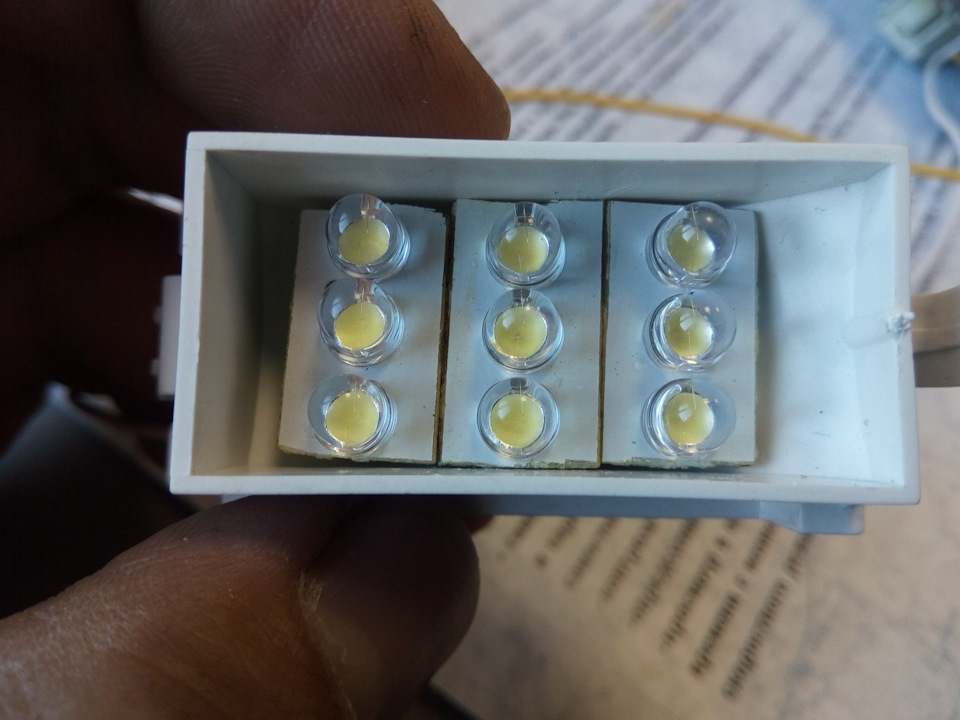 Led в плафоны салона и багажника — Renault Logan (1G), 1,4 л, 2008 года ...