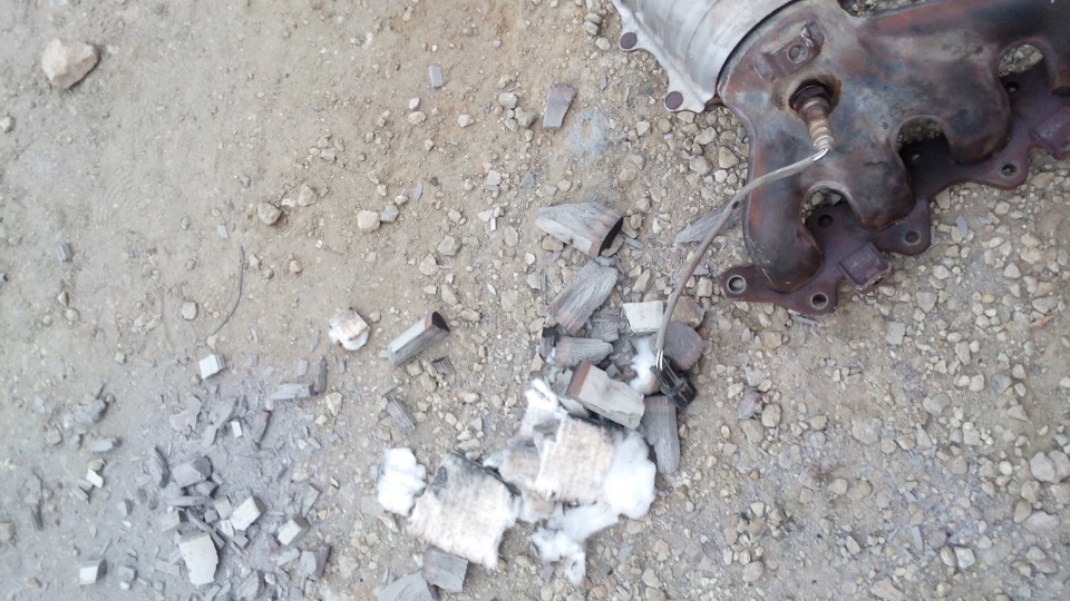 убираем катализатор — Mitsubishi Lancer IX, 1,6 л, 2006 года | своими ...