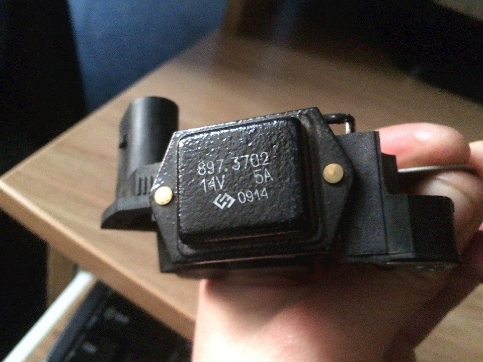 897.37.02 — Lada Приора хэтчбек