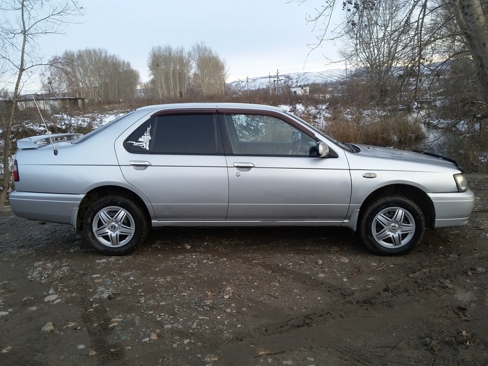 Nissan bluebird u14