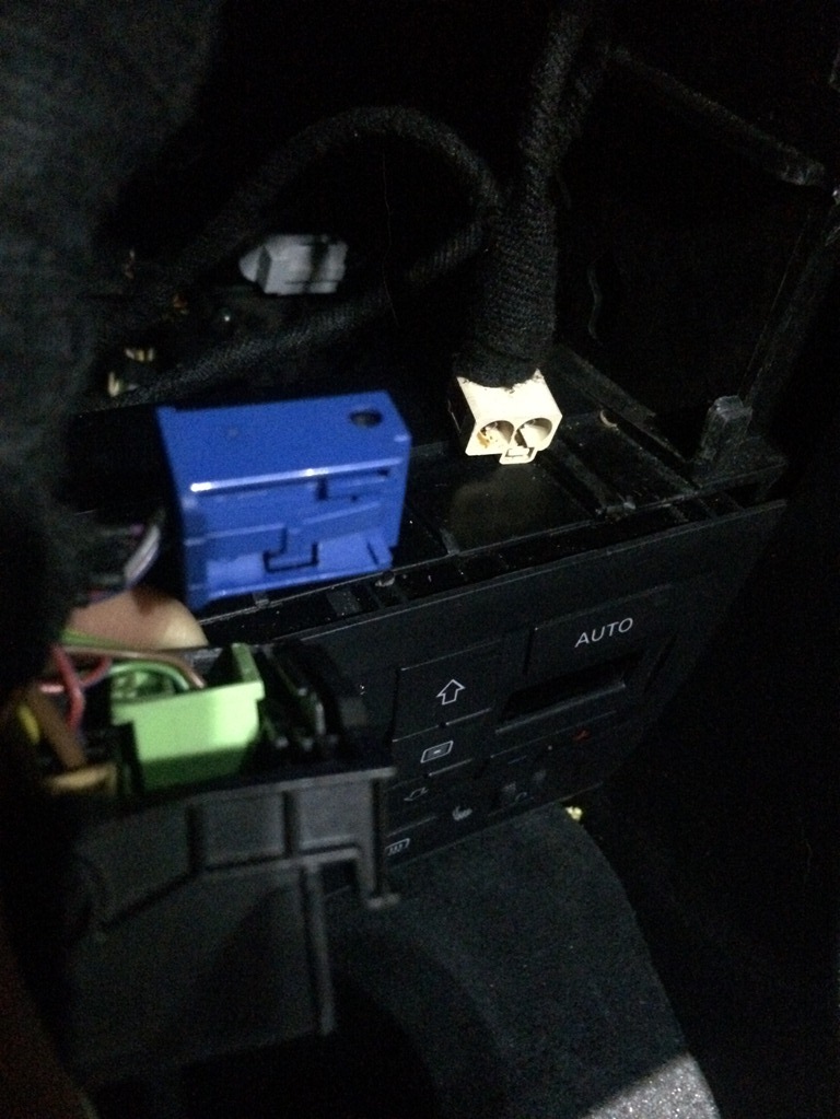 И вот он у нас в руках — Audi A4 (B7)