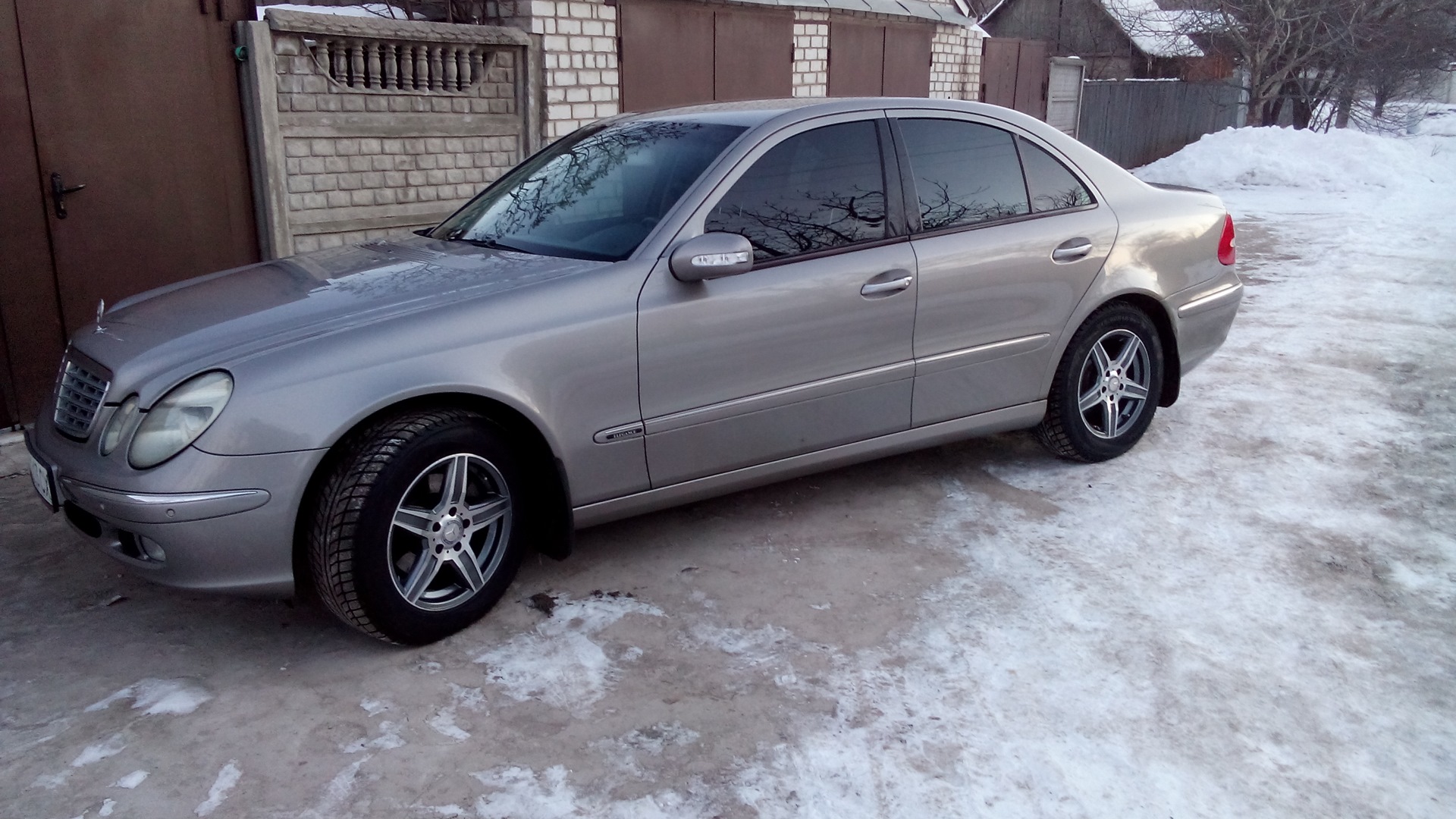 Mercedes-Benz E-Class (W211) бензиновый 2002 | 1.8 компрессор на DRIVE2