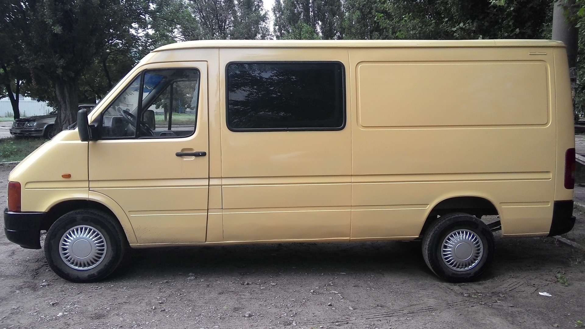 Volkswagen LT (2G) 2.5 дизельный 1998 | 35 SDI ЭлТешка 2.5 на DRIVE2