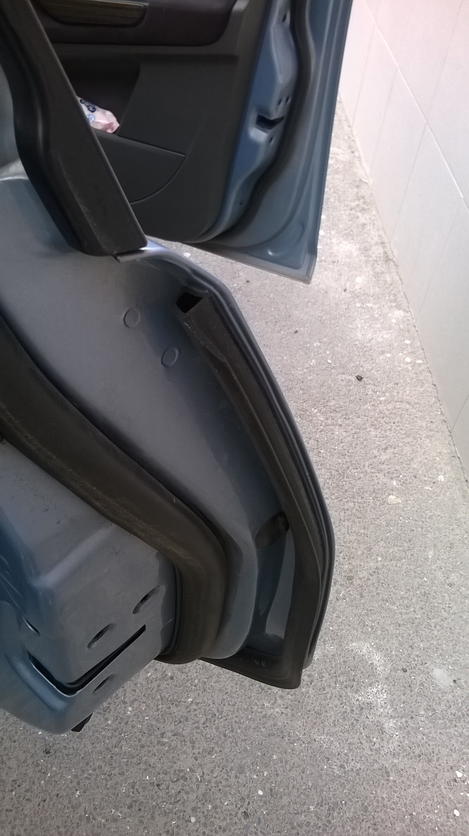 Доработка дверных уплотнителей… — Ford C-Max I, 2 л, 2008 года | тюнинг ...