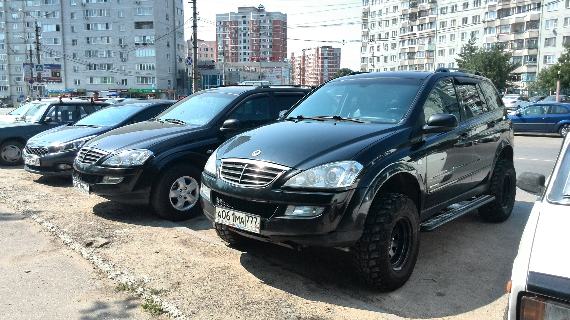 Ssangyong kyron черный дым