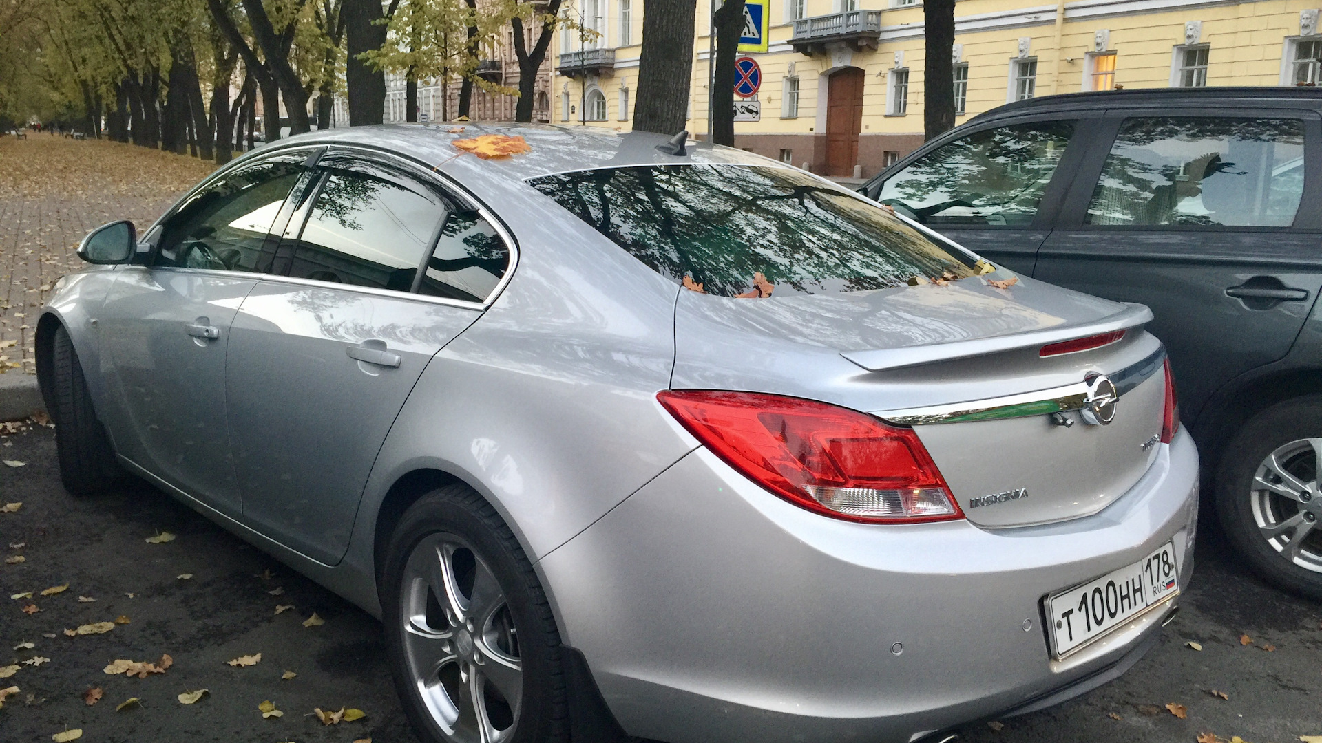 Opel Insignia 2011 Turbo 2 0