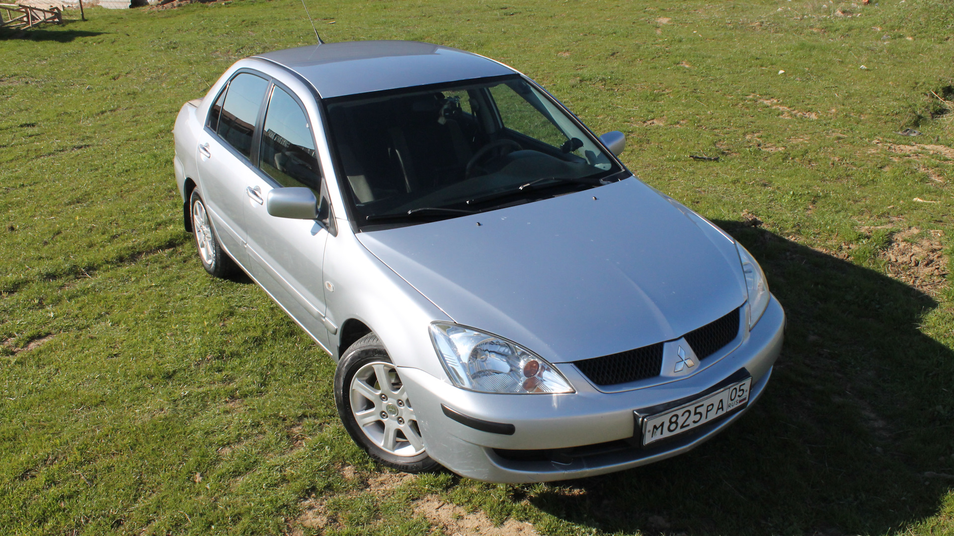 1.6 автомат отзывы. Мицубиси Лансер 9 1.6 автомат. Лансер 1.6 автомат. Mitsubishi Lancer 2005 года 1.6 автомат Premium. Mitsubishi Lancer 1.6 автомат 2003 г.