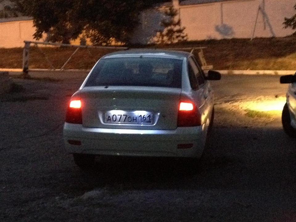 Белая сабля и диоды под номер — Lada Приора хэтчбек, 2012 года | другое ...