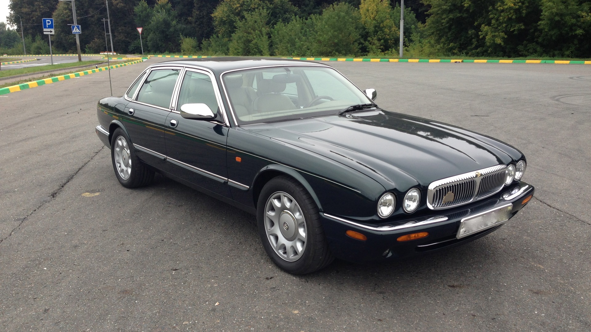 Jaguar XJ 92 4 литра Daimler