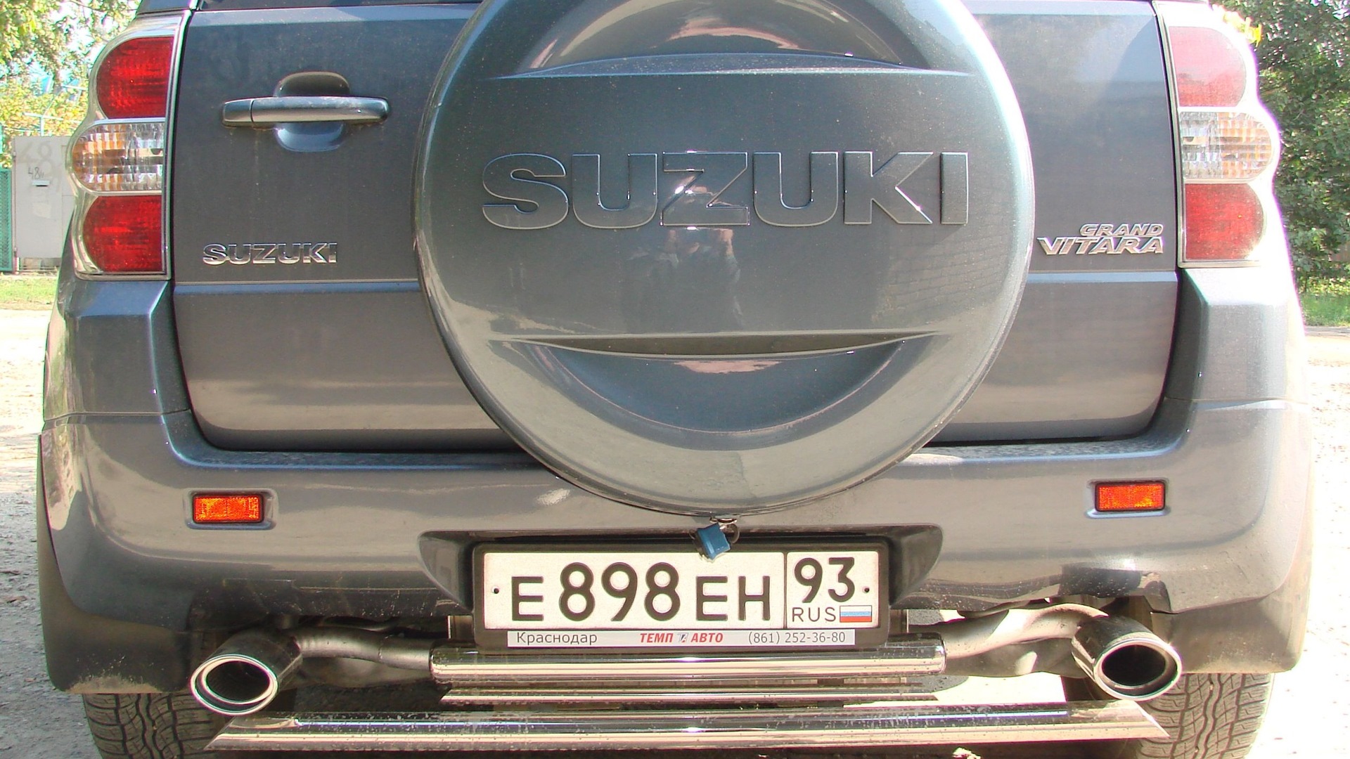 Suzuki Grand Vitara (2G) 1.6 бензиновый 2007 | 3 двери на DRIVE2