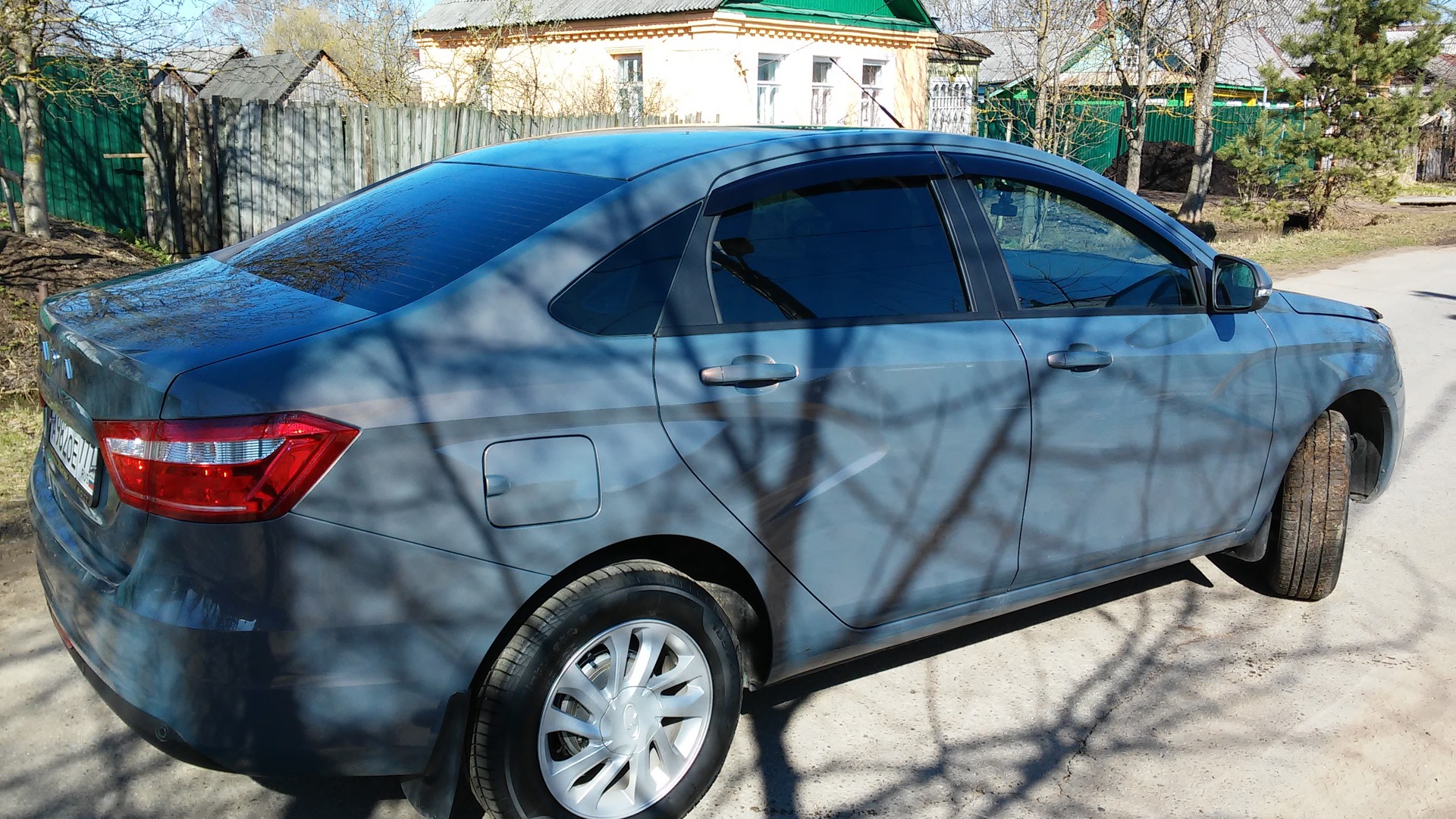 Lada Vesta 1.6 бензиновый 2016 | робот, фантом, 1 Тверь на DRIVE2